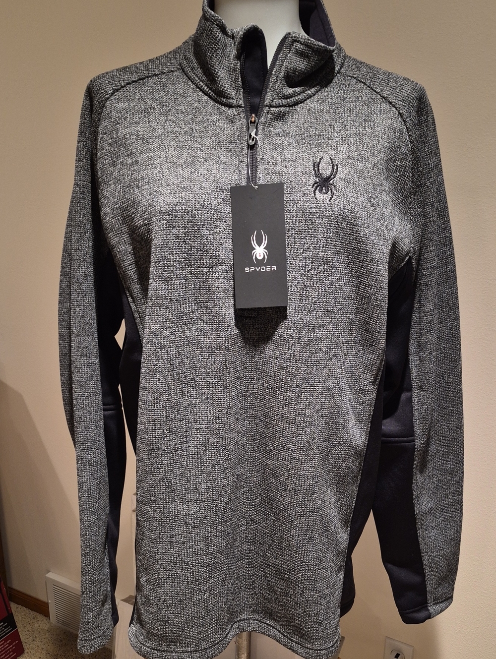 SPYDER Mens Quaryer zip, grey, size Extra large, xl,  new NWT